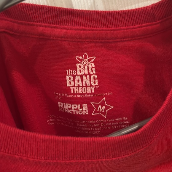 Bazinga T-shirt with detachable cape yellow - Picture 3 of 3